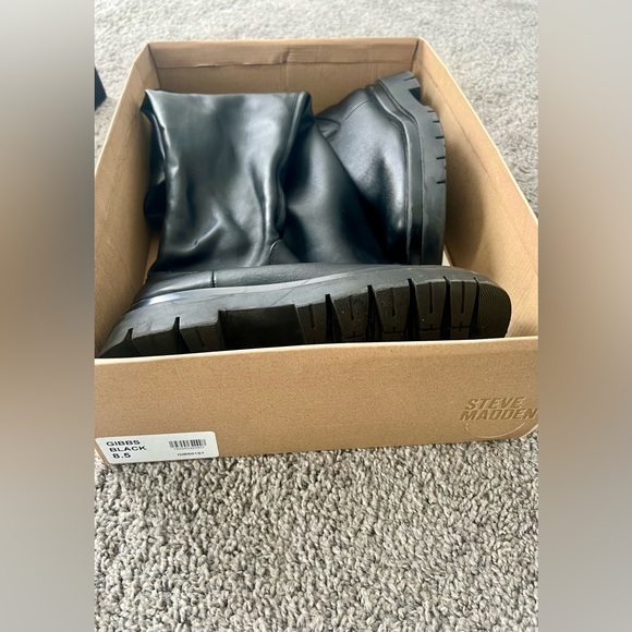 Women’s Steve Madden Over the Knee Boots - Picture 1 of 7